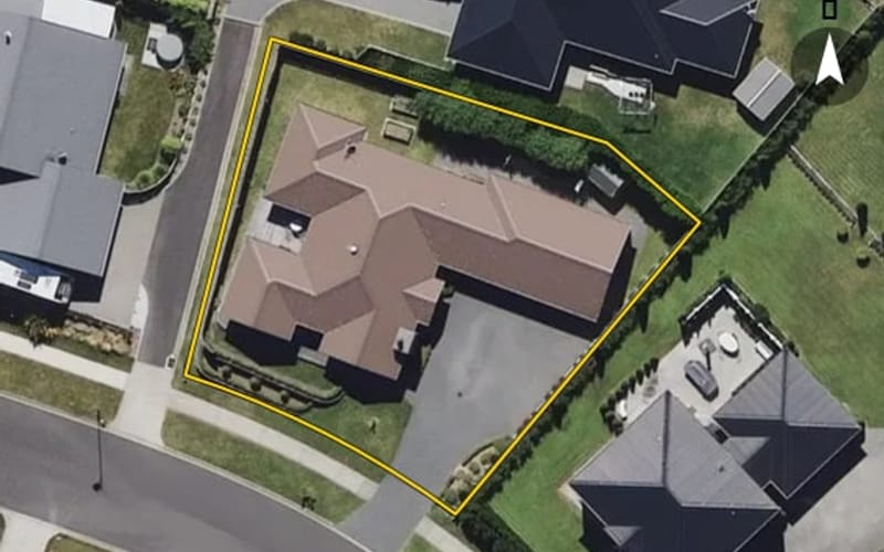 33 Coprosma Crescent