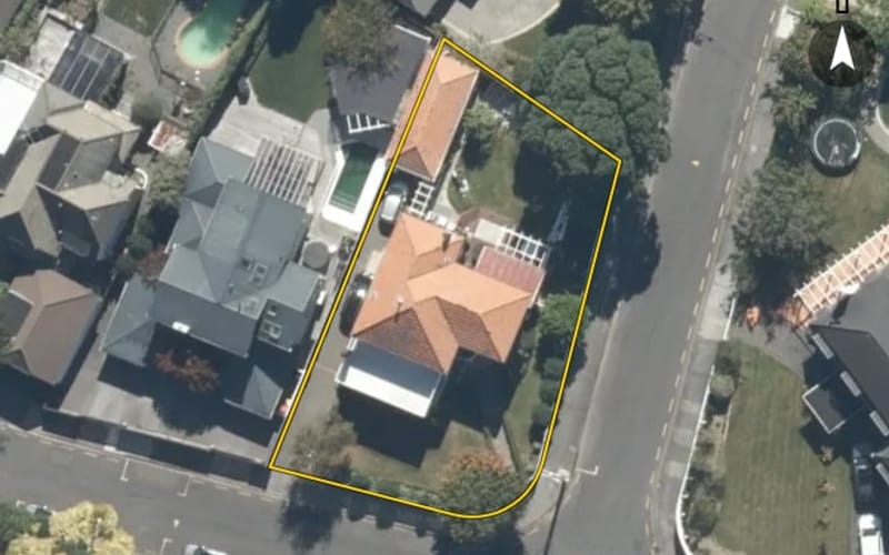 14 Troon Crescent