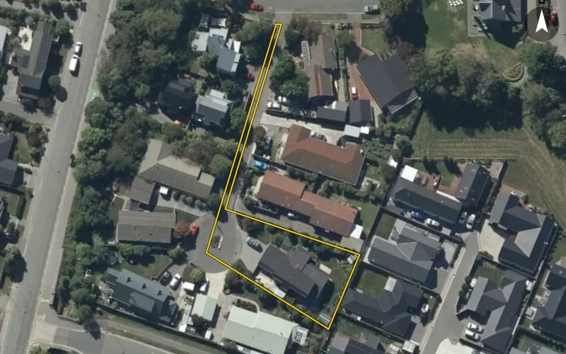 7 Bridgemere Lane