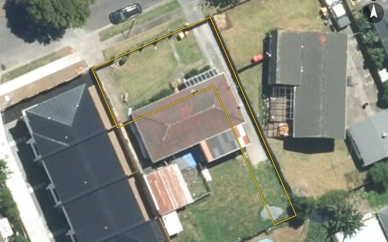 8A Benton Place