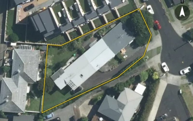 3/3 Colenso Place