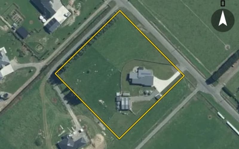 161 Spur Road West