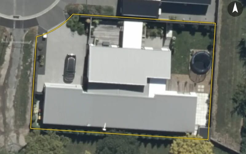 11 Jardine Place