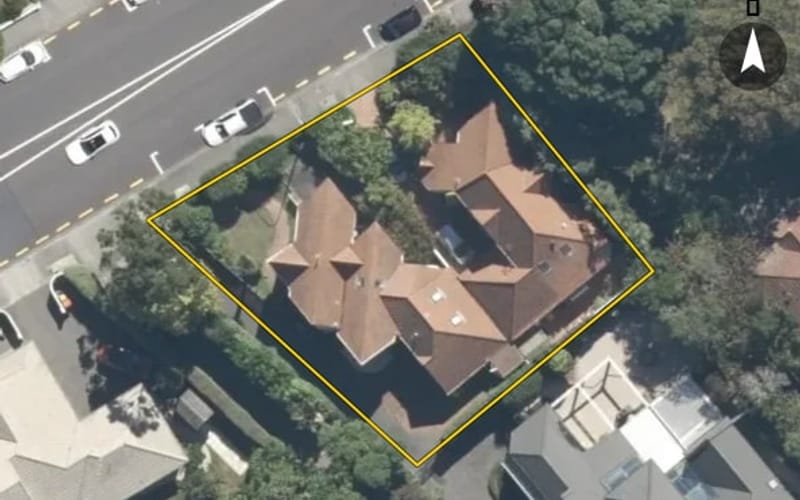 1/4 Bloomfield Terrace