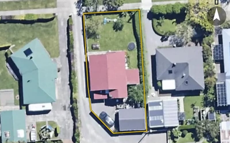9 McCallum Street