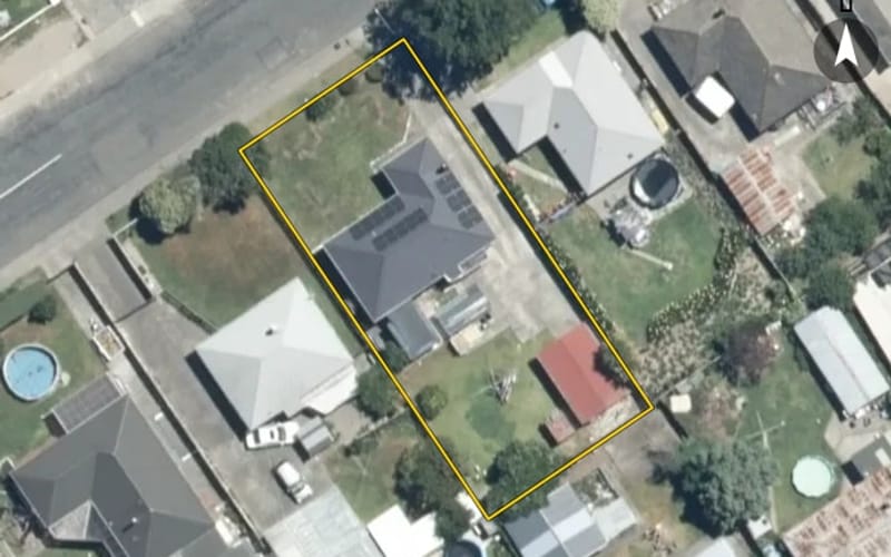 1105 Jellicoe Street