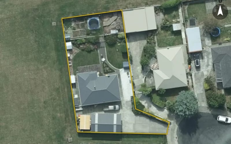 18 Orwell Crescent