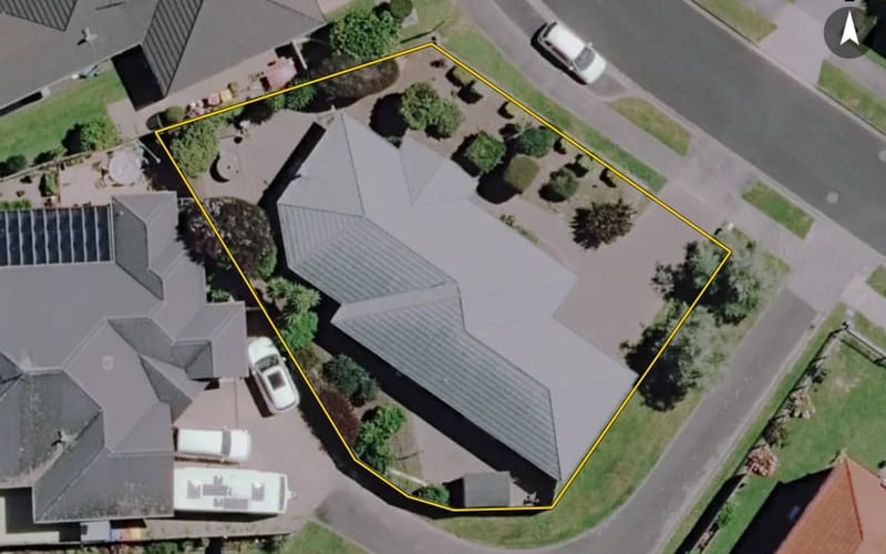 11 Roderick Place