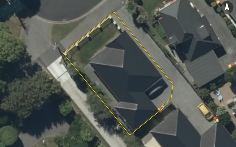 16A Strauss Place