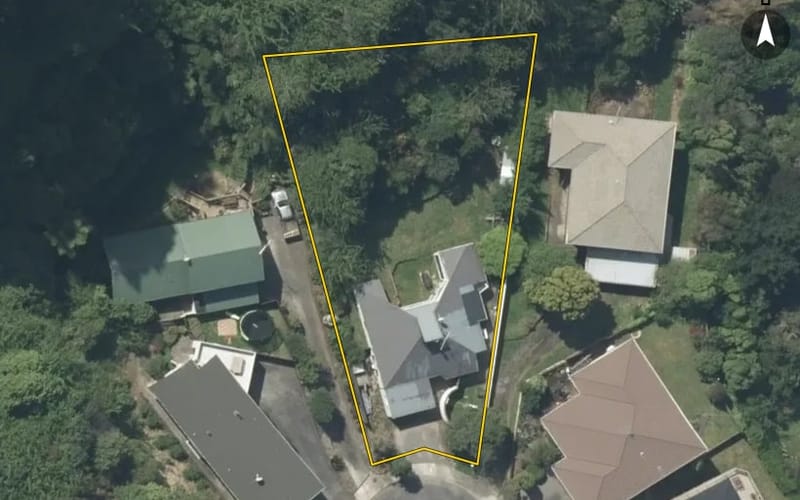 12 Bishops Glen