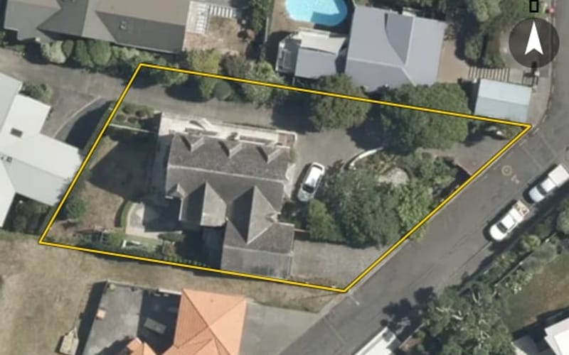 14 Roslyn Road