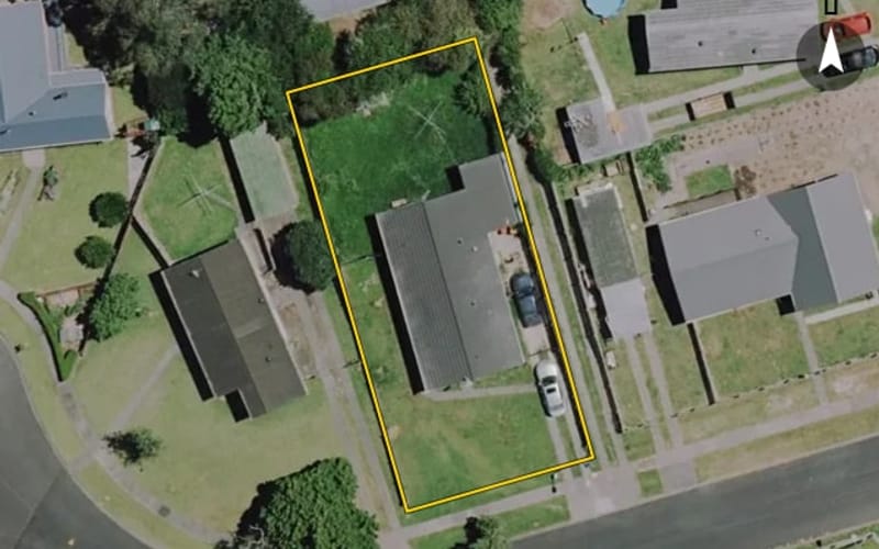 16 Emerald Place