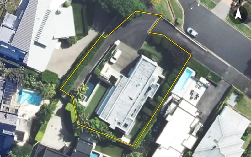 32 Ridings Road