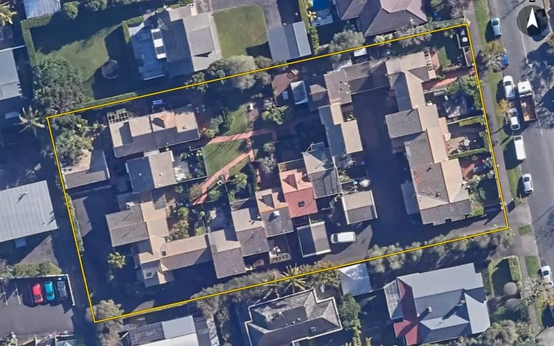 8 Hamilton Road
