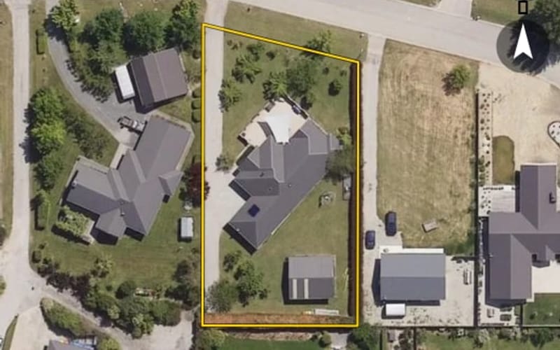 18 Pisa Moorings Road