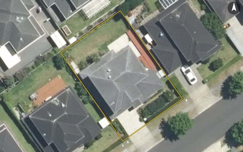 8 Pickaberry Avenue