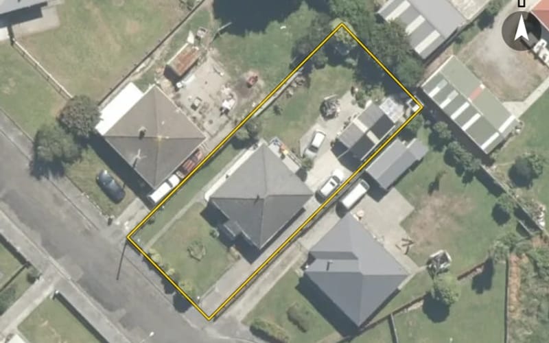 7 Kerr Avenue