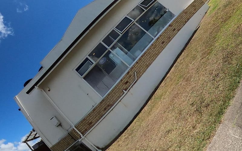39 Meadowland Drive