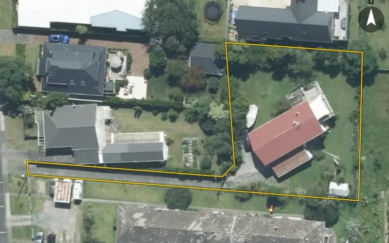 17A Gladstone Road