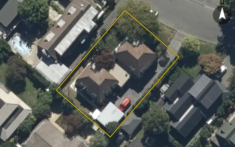 11 Thurlestone Place