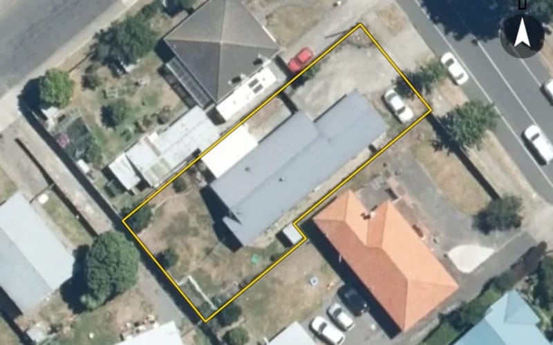 922 Oliphant Road