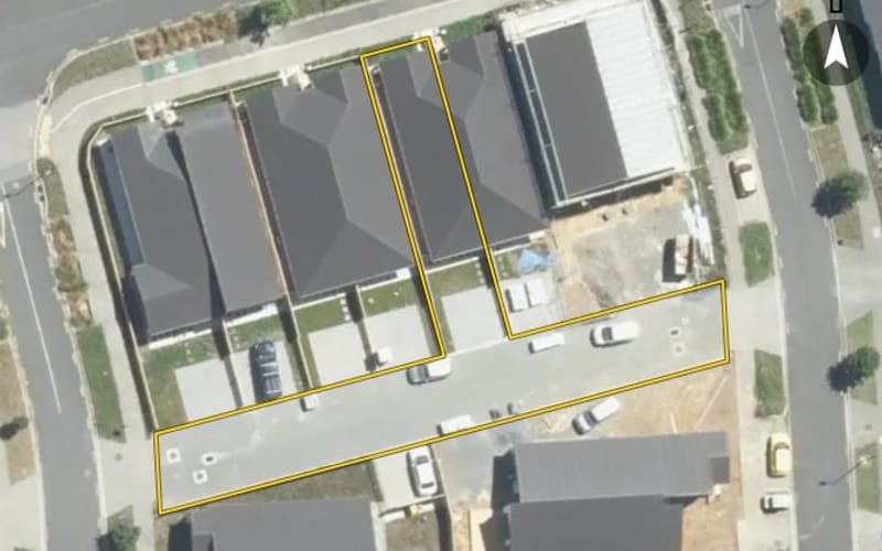 16 Auranga Drive
