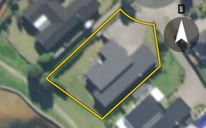 6 Poaka Place