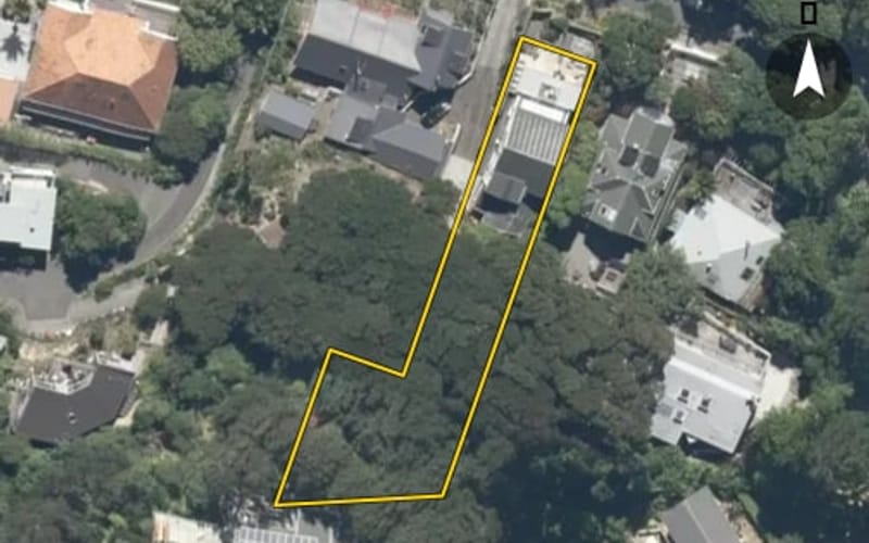 18 Moana Road