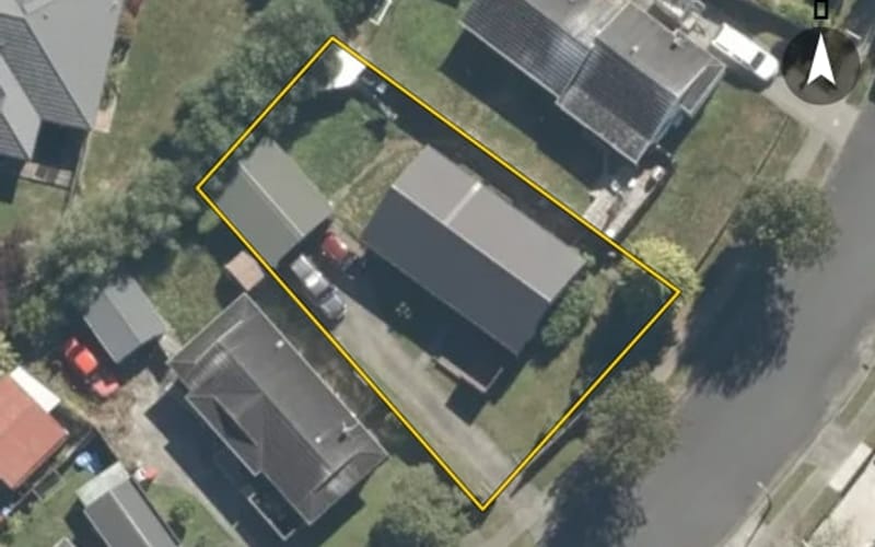 3 Delaware Grove
