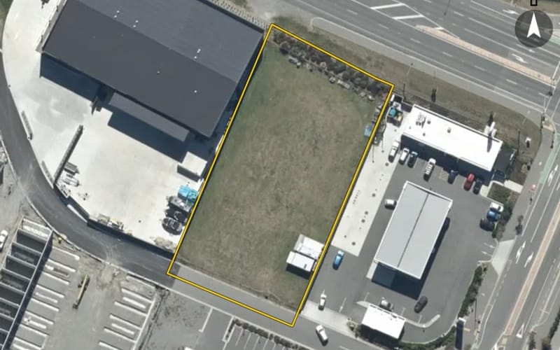 12 Sir John McKenzie Avenue