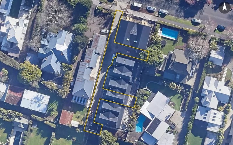8/20 Fairview Road