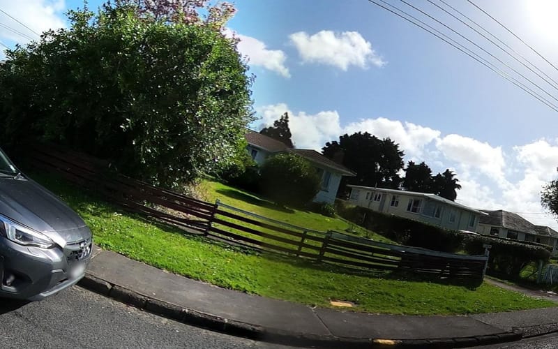 10 Longburn Road
