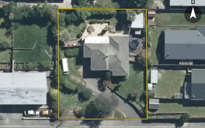 3 Guthrie Street