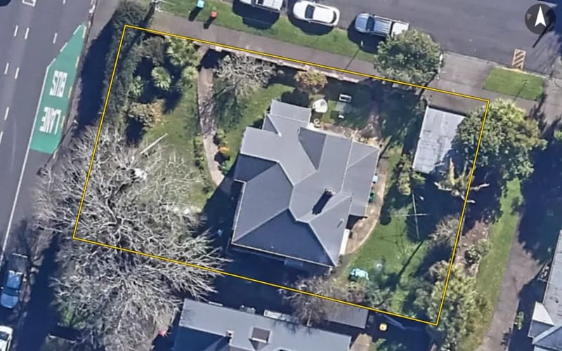 1 Pencarrow Avenue