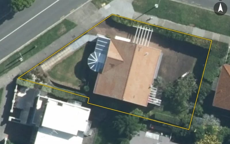 1 Springcombe Road