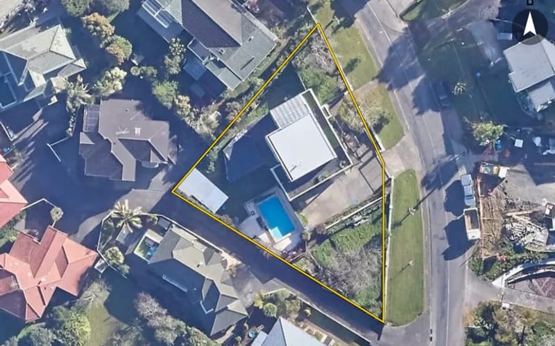 1 Aldersgate Road