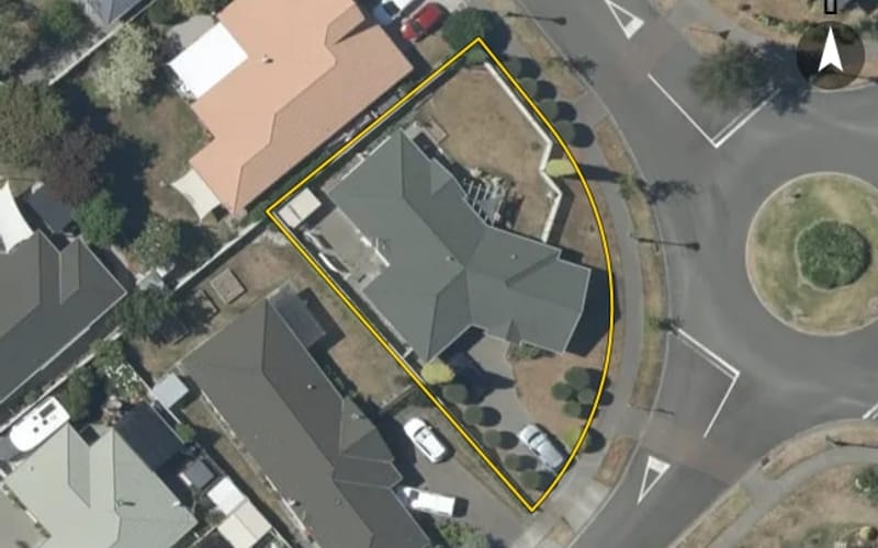 2 Beaufort Place