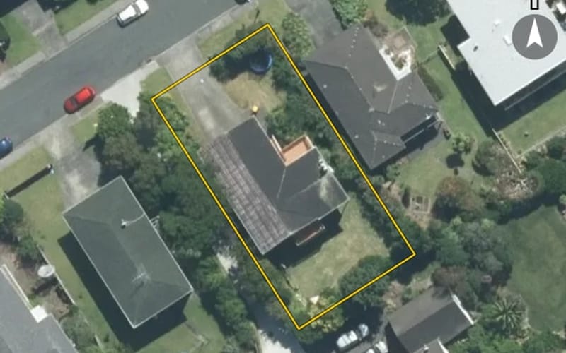13 McBreen Avenue