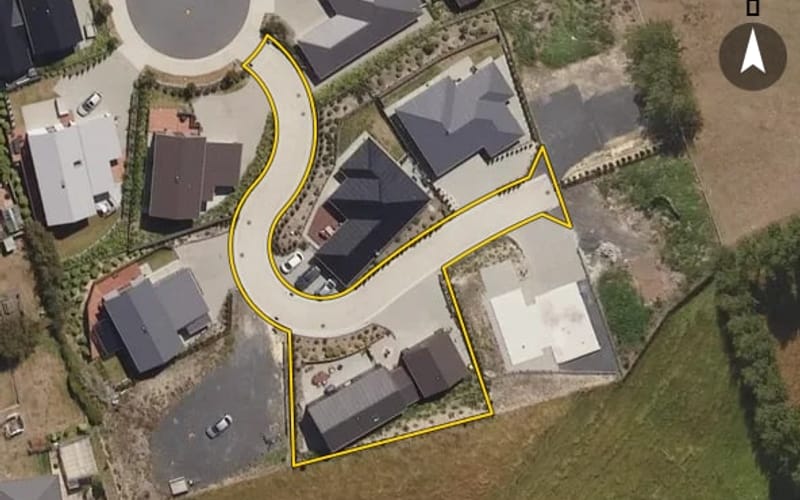 8 Ella Lane