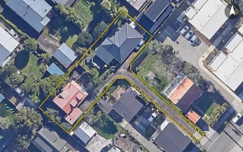 9B Range View Road