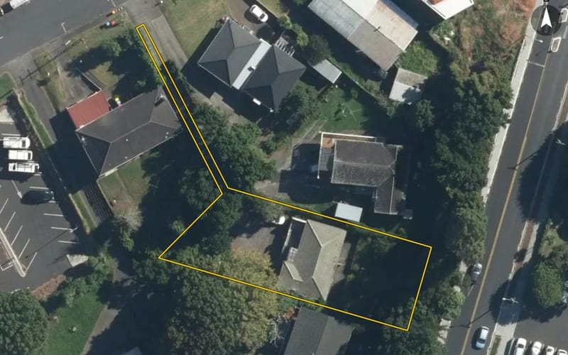 16 Domain Road