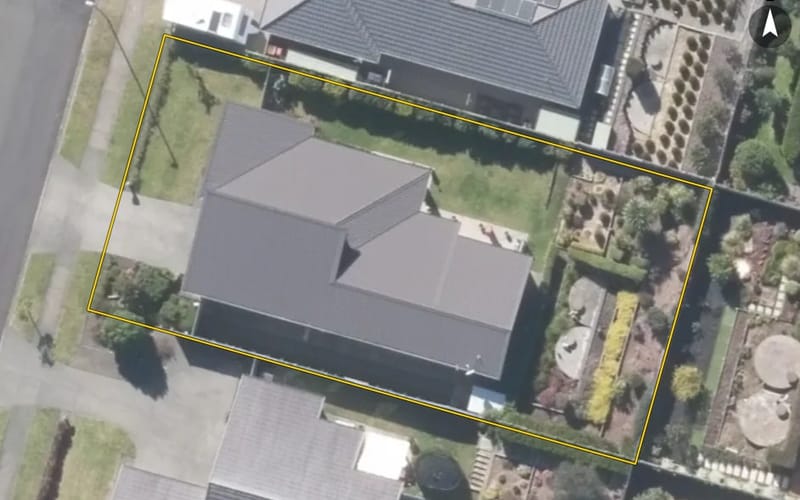 24 Kaiawa Street