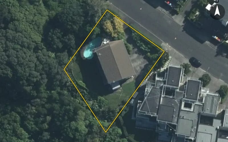 135 Paritai Drive