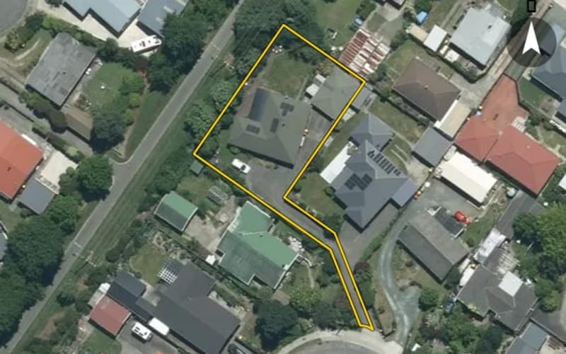 10 Neale Avenue