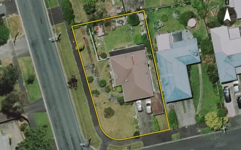 1 Matthews Crescent