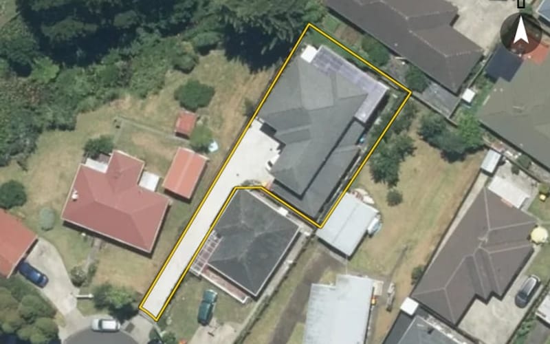 9A Lloyd Avenue