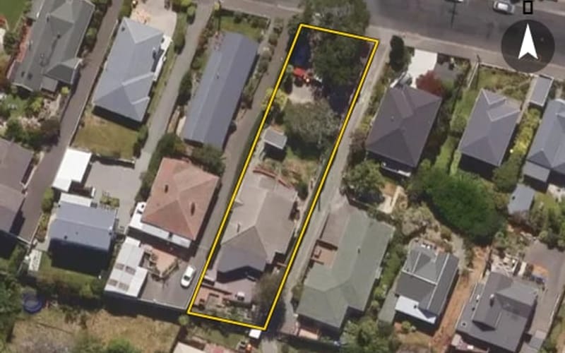 33 Preston Crescent