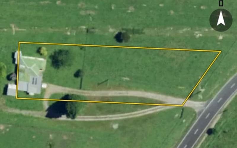 26 Whakaangiangi Road