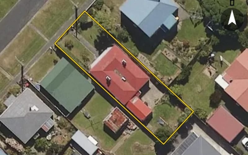8 Constitution Street
