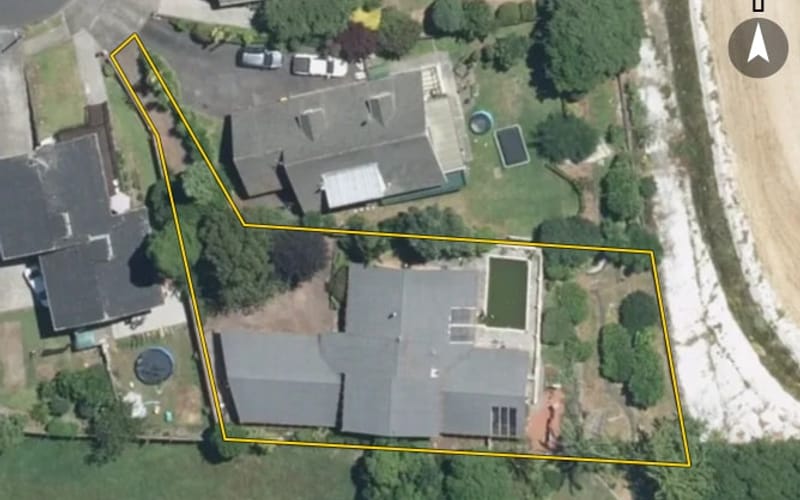 16 Alderton Place